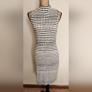 Julio Studio dress, size 6, black and white pattern